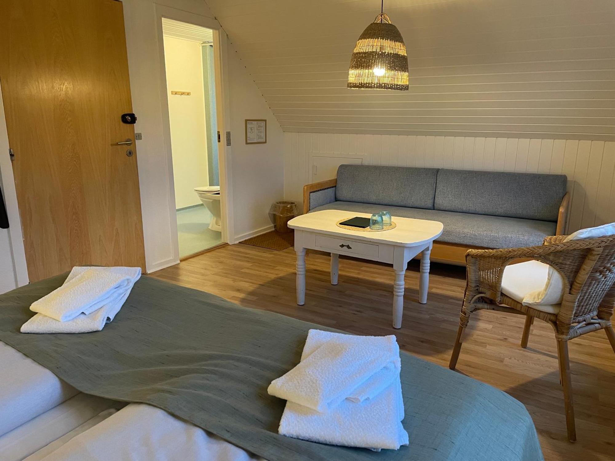 Lonstrup Strandhotel エクステリア 写真